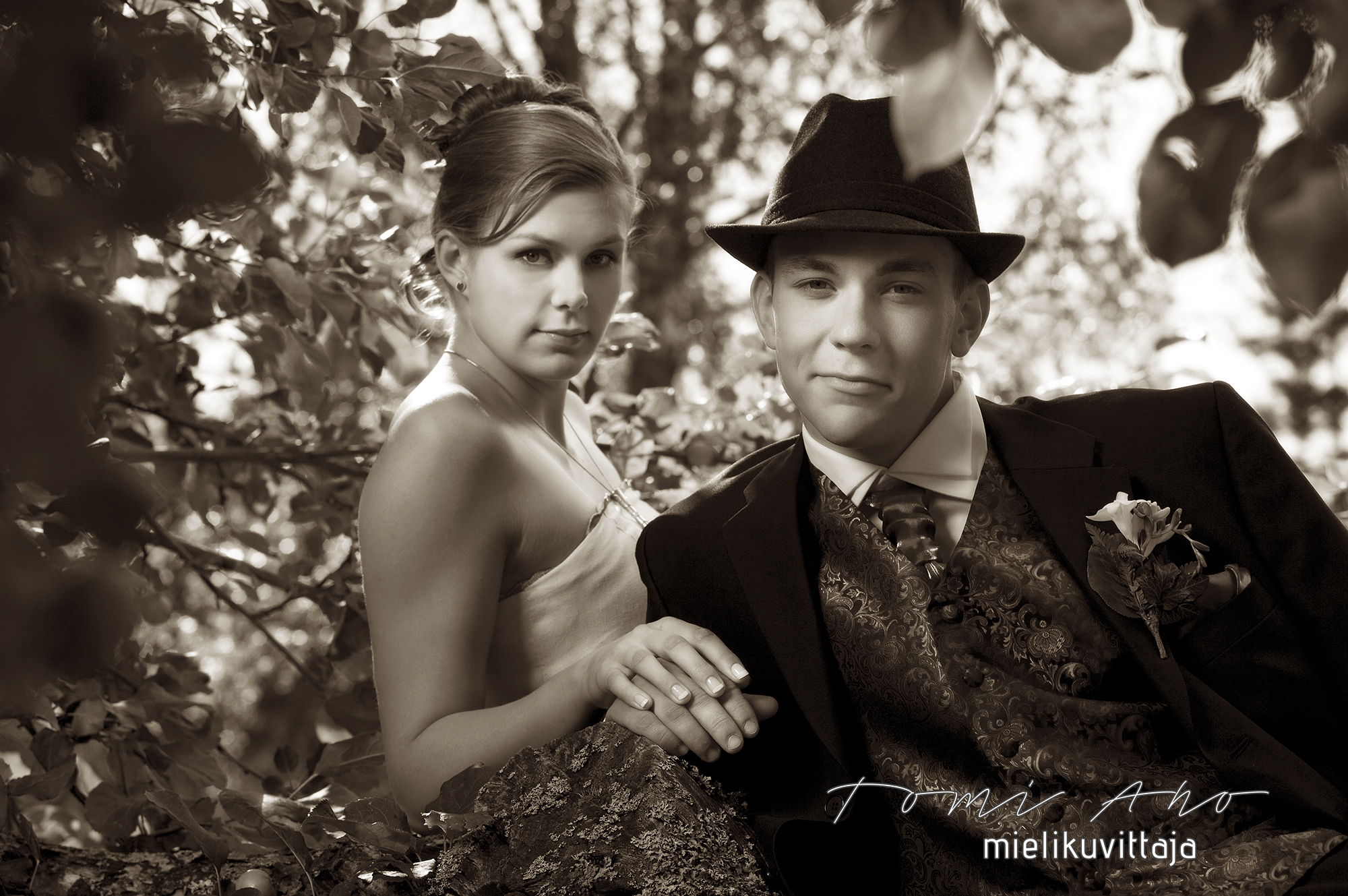 Klassinen hääkuva Mielikuvittaja Tomi Aho